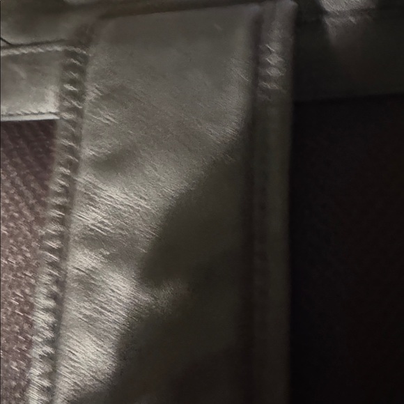 Coach Men's Black Leather Bag with hang tag. - Picture 10 of 12